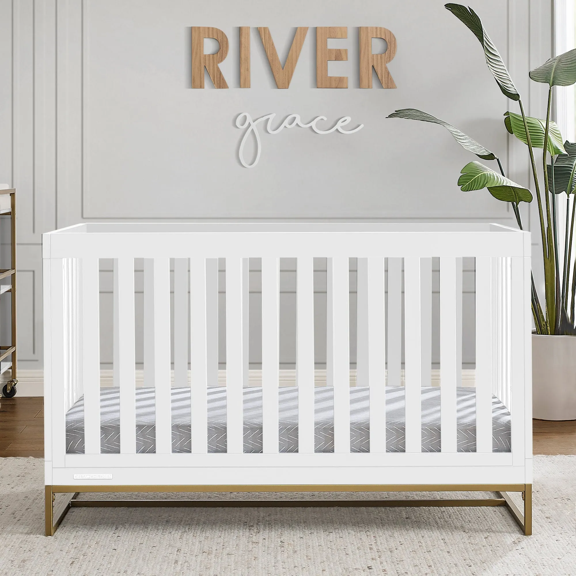 Jade 4-in-1 Convertible Crib